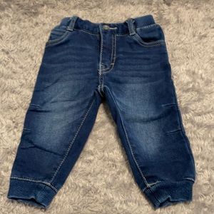 Levi’s knit jogger